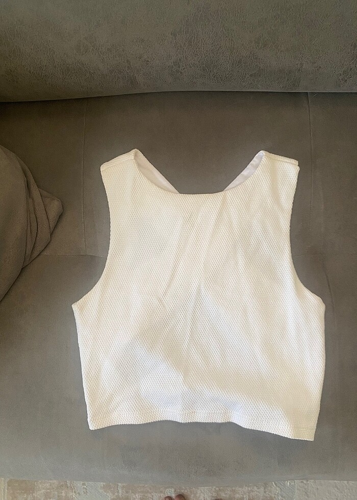 Sırt Dekolteli Crop - Görsel 3