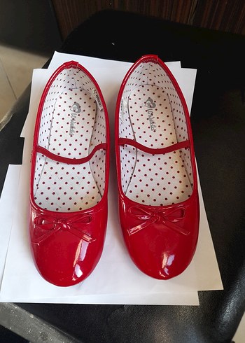 Klasik Kırmızı Puantiyeli Kız Babet - Görsel 3