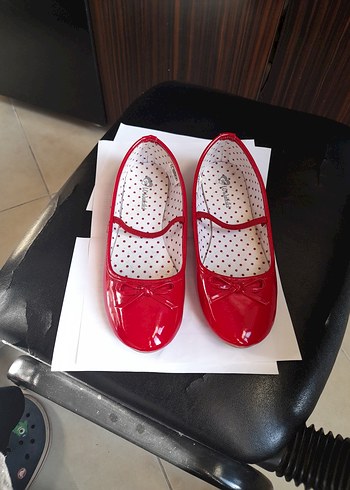 Klasik Kırmızı Puantiyeli Kız Babet - Görsel 7