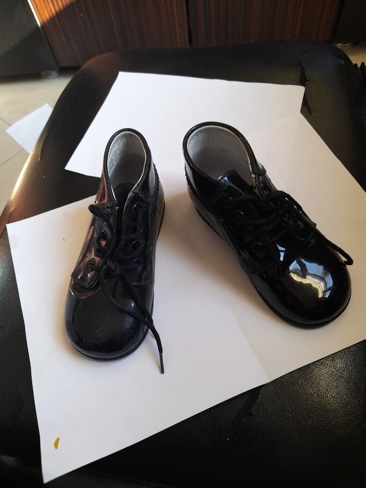 Parlak Siyah Çocuk Özel Ayakkabısı - Görsel 2