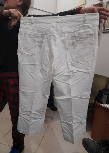 Kadın Beyaz Keten Pilili Midi Pantolon - Görsel 6