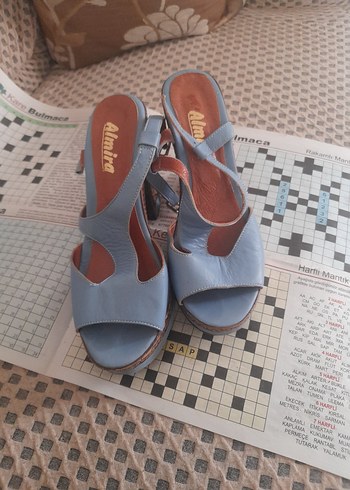 Mavi Tokalı Platform Topuklu Kadın Ayakkabı - Görsel 5