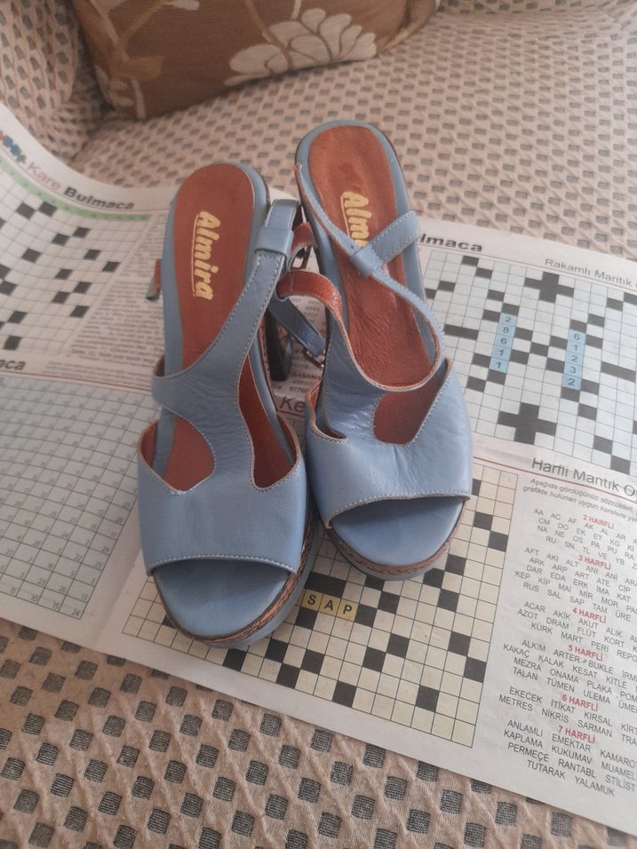 Mavi Tokalı Platform Topuklu Kadın Ayakkabı - Görsel 5