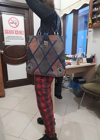 Kilitli Kahverengi Bağlamalı Deri Kadın Çanta - Görsel 5