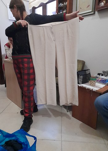 Bej Kadın Pilili Normal Boy Pantolon - Görsel 2