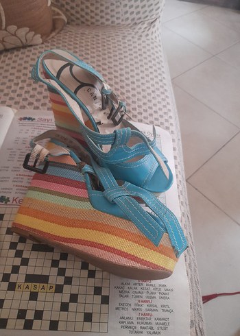 Mavi Tokalı Dolgu Topuk Kadın Sandalet - Görsel 2