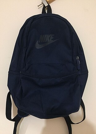 Nike sırt çantası