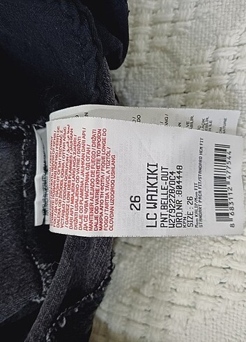 26 Beden siyah Renk Siyah Kadın jeans