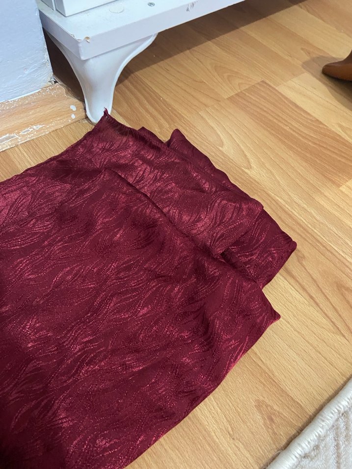 Bordo Parlak Kadın Bohem Stili Şal - Görsel 3