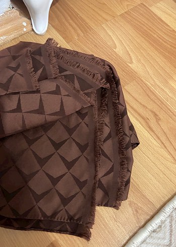 Kadın Kahverengi Pilili Bohem Şal - Görsel 3