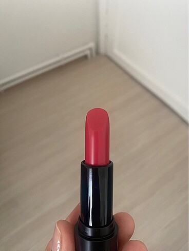 Beden Note Rimmel marka ruj