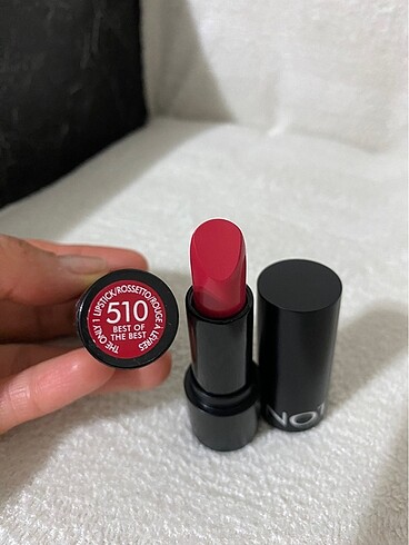 Beden bordo Renk Note Rimmel marka ruj