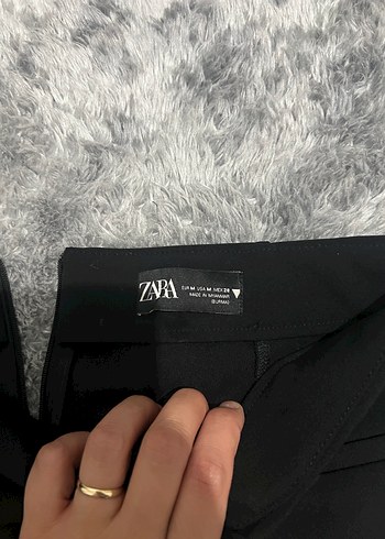 m Beden siyah Renk Zara kumaş pantolon