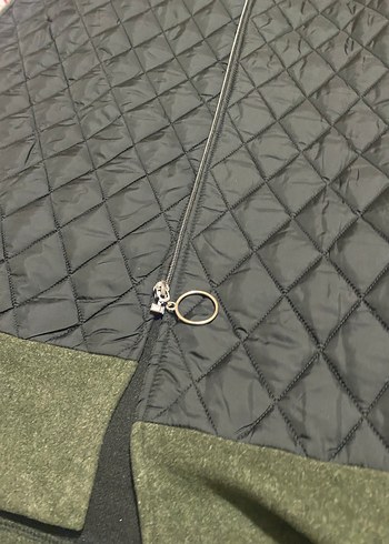 siyah yesil detaylı kapalı mont - Görsel 2