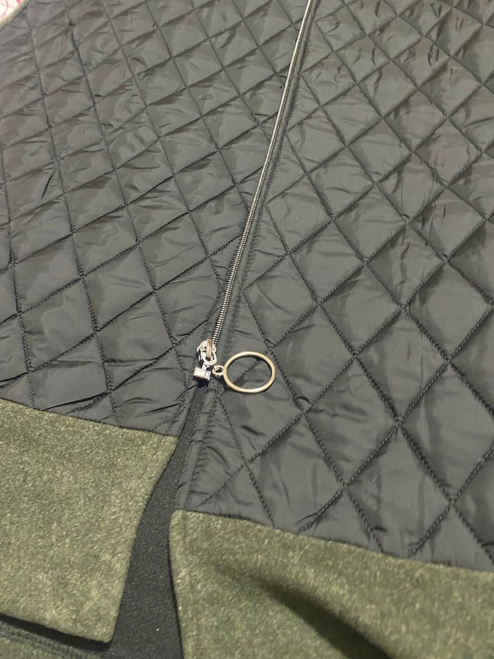 siyah yesil detaylı kapalı mont - Görsel 2