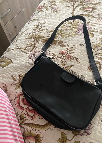 Zincir Detaylı Siyah Deri Kadın Çanta - Görsel 2