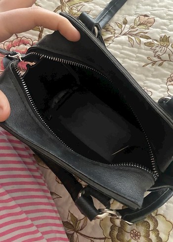 Klasik Siyah Deri Kadın Omuz Çantası - Görsel 2