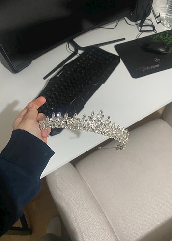 Gümüş Işıltılı Taç - Görsel 2