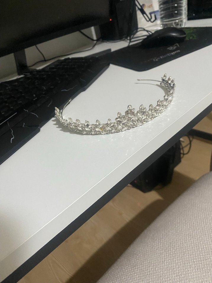 Gümüş Işıltılı Taç - Görsel 3