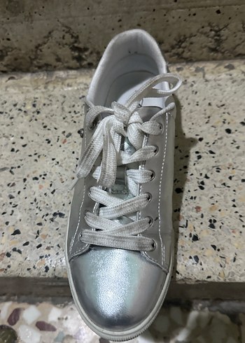 Mavi Jeans Gri Metalik Kadın Spor Ayakkabı