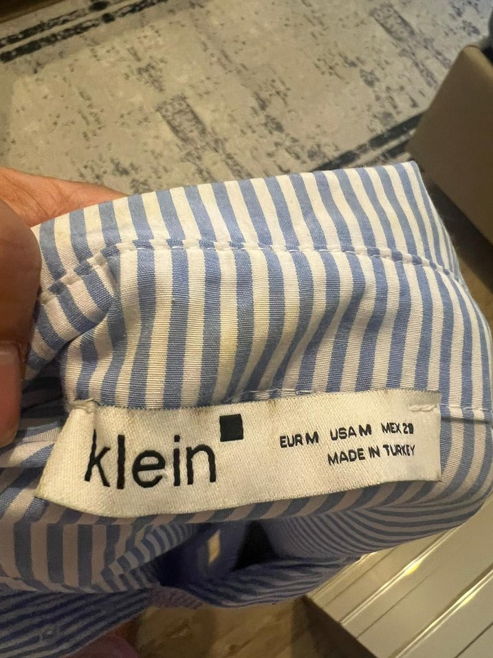 Düğmeli Kısa Kollu Sokak Stili Gömlek - Görsel 3