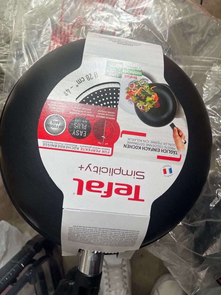 Tefal Simplicity Siyah vok tava 28 cm sıfır ürün - Görsel 4