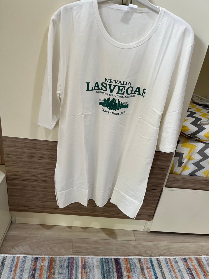 Renkli Baskılı Beyaz Kadın Tişört - Görsel 4