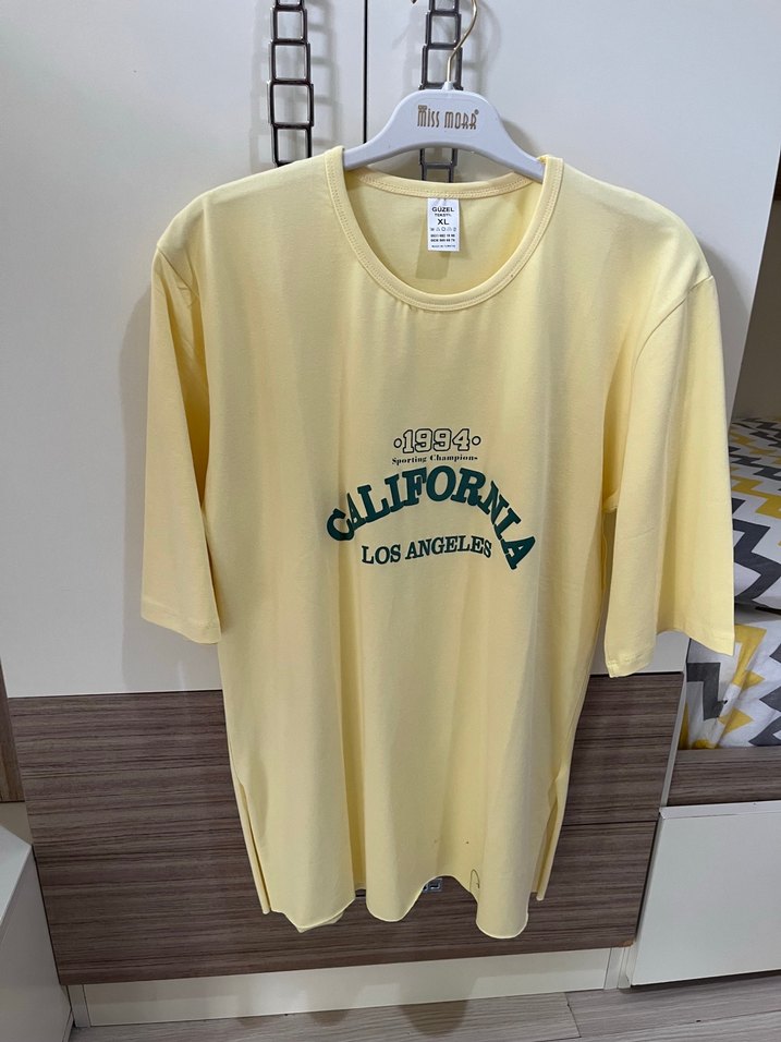 Renkli Baskılı Beyaz Kadın Tişört - Görsel 5