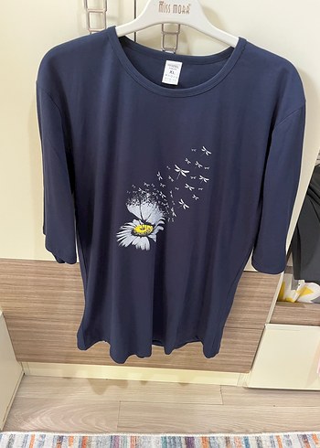 Siyah Baskılı Mini Kadın Tişört - Görsel 3