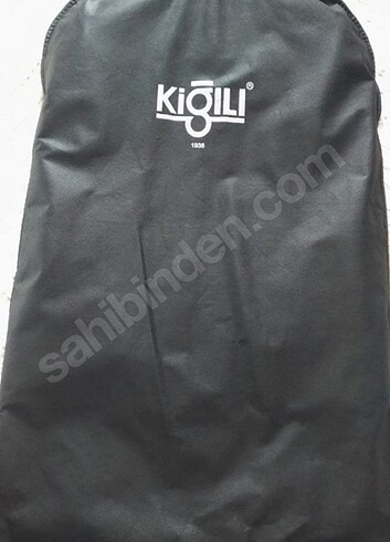 Kiğılı siyah takım elbise ve kravat - Görsel 6