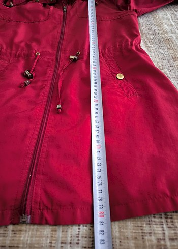 Kapüşonlu Yağmurluk - Görsel 6