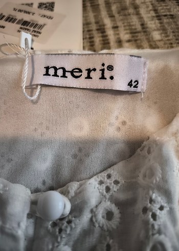 Beyaz Nakışlı takım elbise - Görsel 8