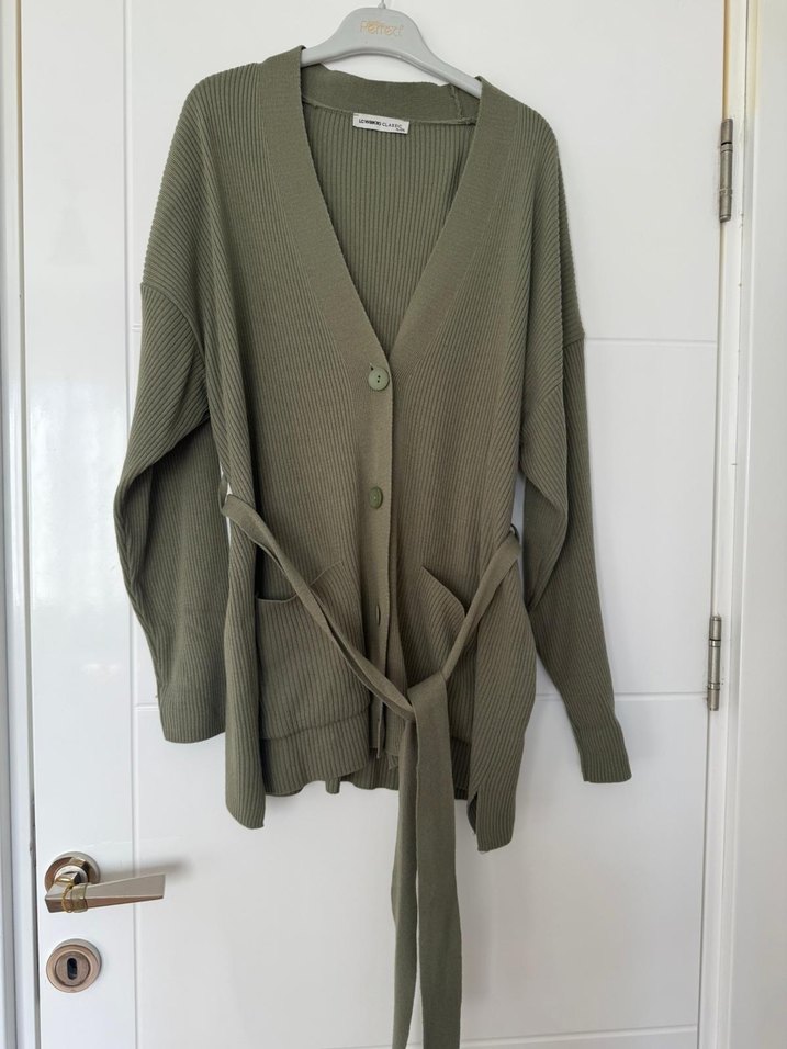 Salaş Kesim Uzun Kollu Hırka ve Pantolon Takımı - Görsel 2