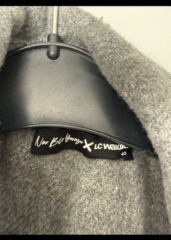 Gri Uzun Kışlık Kaban lc waikiki - Görsel 4