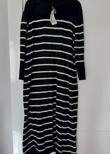 Siyah Gri Çizgili Uzun Kadın Elbise - Görsel 2