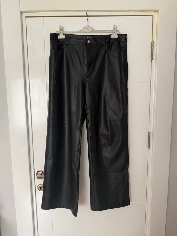 Siyah Deri Stradivarius  Kadın Pantolon - Görsel 2