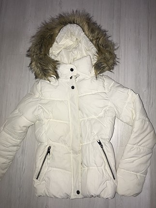 Bershka Beyaz mont