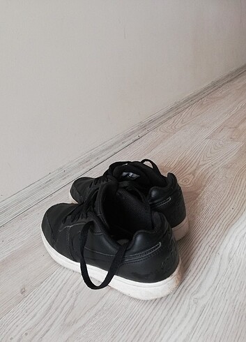 36,5 Beden siyah Renk Siyah nike spor ayakkabı 