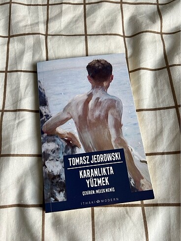 Karanlıkta yüzmek