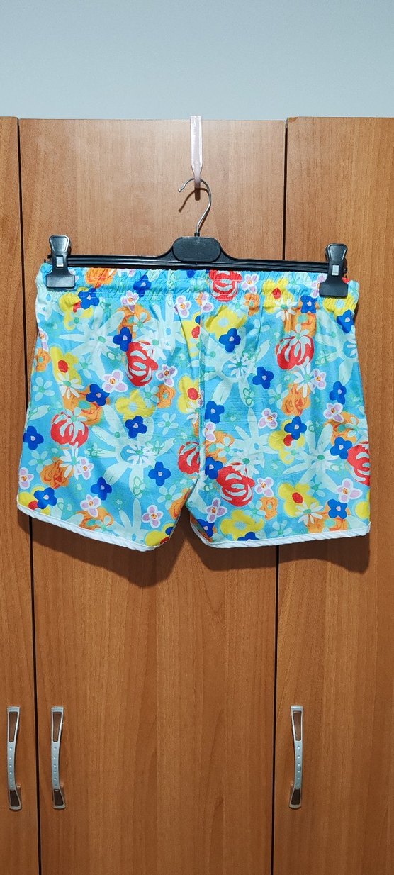 Kadın desenli deniz Şortu - Görsel 2