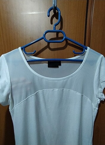 beyaz dantel ve tül detaylı tişört  - Görsel 2