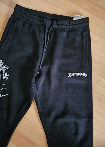 Siyah Baskılı Eşofman Altı - Görsel 3