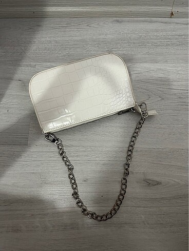 BERSHKA çanta - Görsel 4