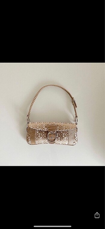 dkny baget kol çantası