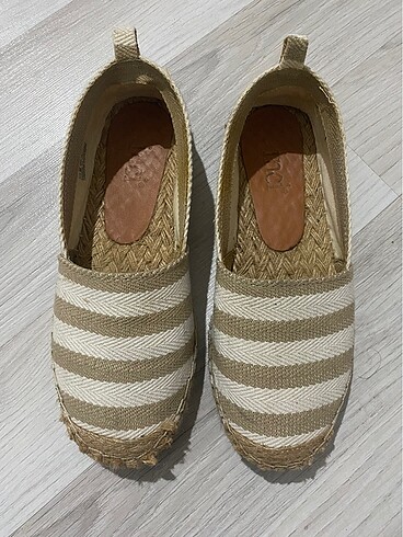 İnci espadril