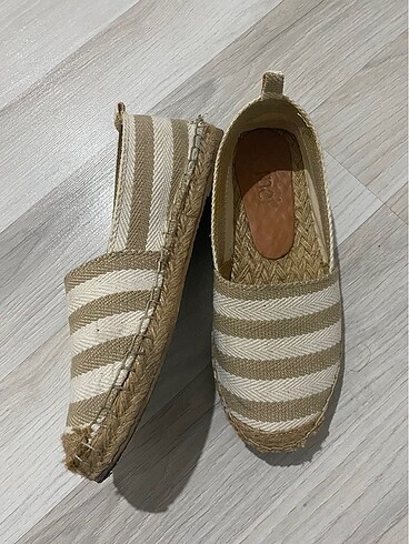 inci İnci espadril