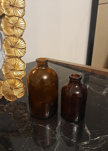 Minik amber şişeler