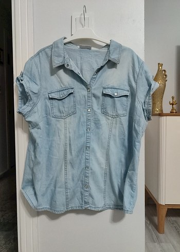Kadın Mavi Denim Kısa Kollu Gömlek