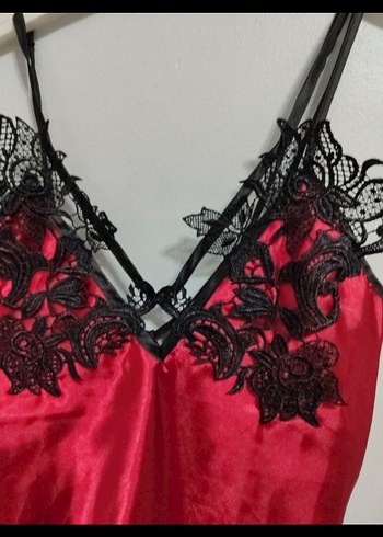 Miorre Bordo İşlemeli Mini Gotik İp Askılı Gecelik
