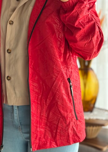 Kırmızı Kapüşonlu Fermuarlı Unisex Yağmurluk - Görsel 3